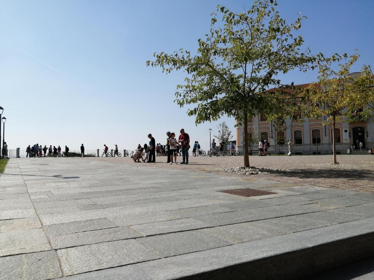 Holiday House Antica Dimora Soggiorni In Langa Centro Storico لا مورّا المظهر الخارجي الصورة
