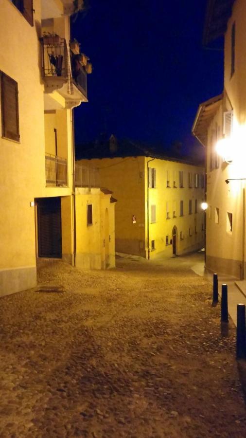 Holiday House Antica Dimora Soggiorni In Langa Centro Storico لا مورّا المظهر الخارجي الصورة